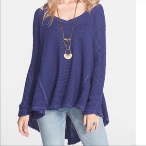 Free people navy blue sweater size small.